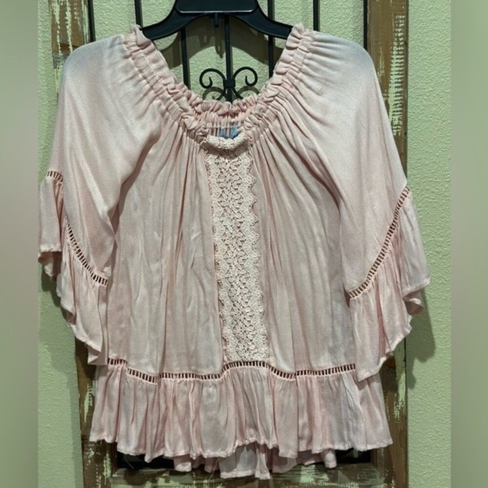 She + Sky women’s top